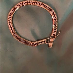 18k solid White gold Kihei Bracelet 20 grams